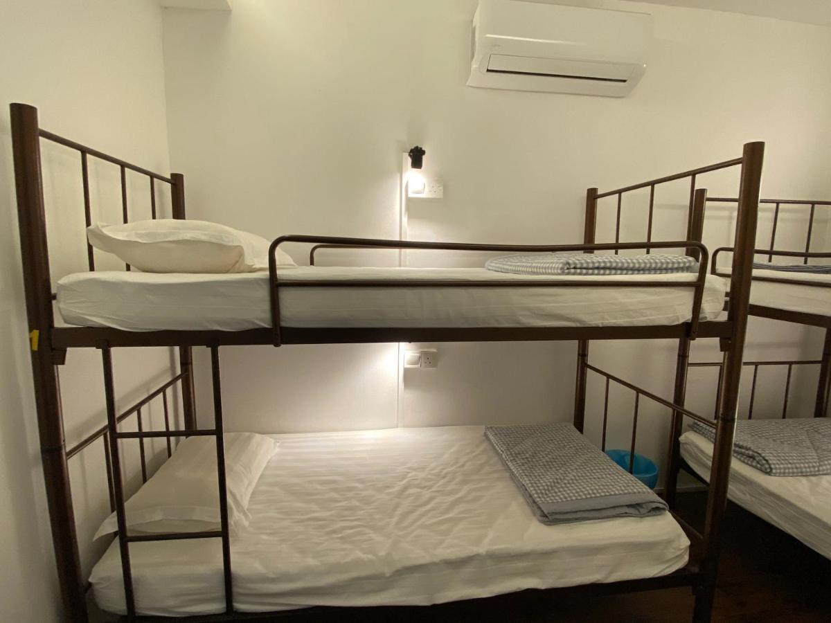 Sydney Backpackers Jonker Street Melaka Hostel Rom bilde